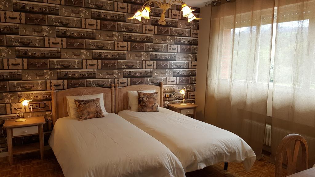 Hotel Camping Рибадеселья Экстерьер фото