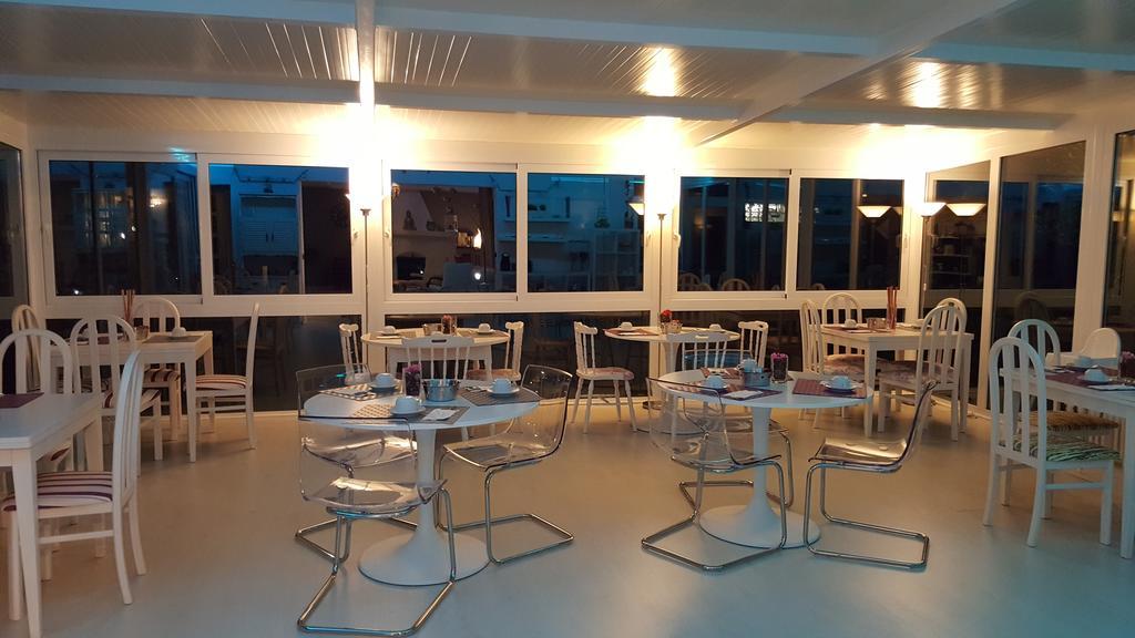 Hotel Camping Рибадеселья Экстерьер фото